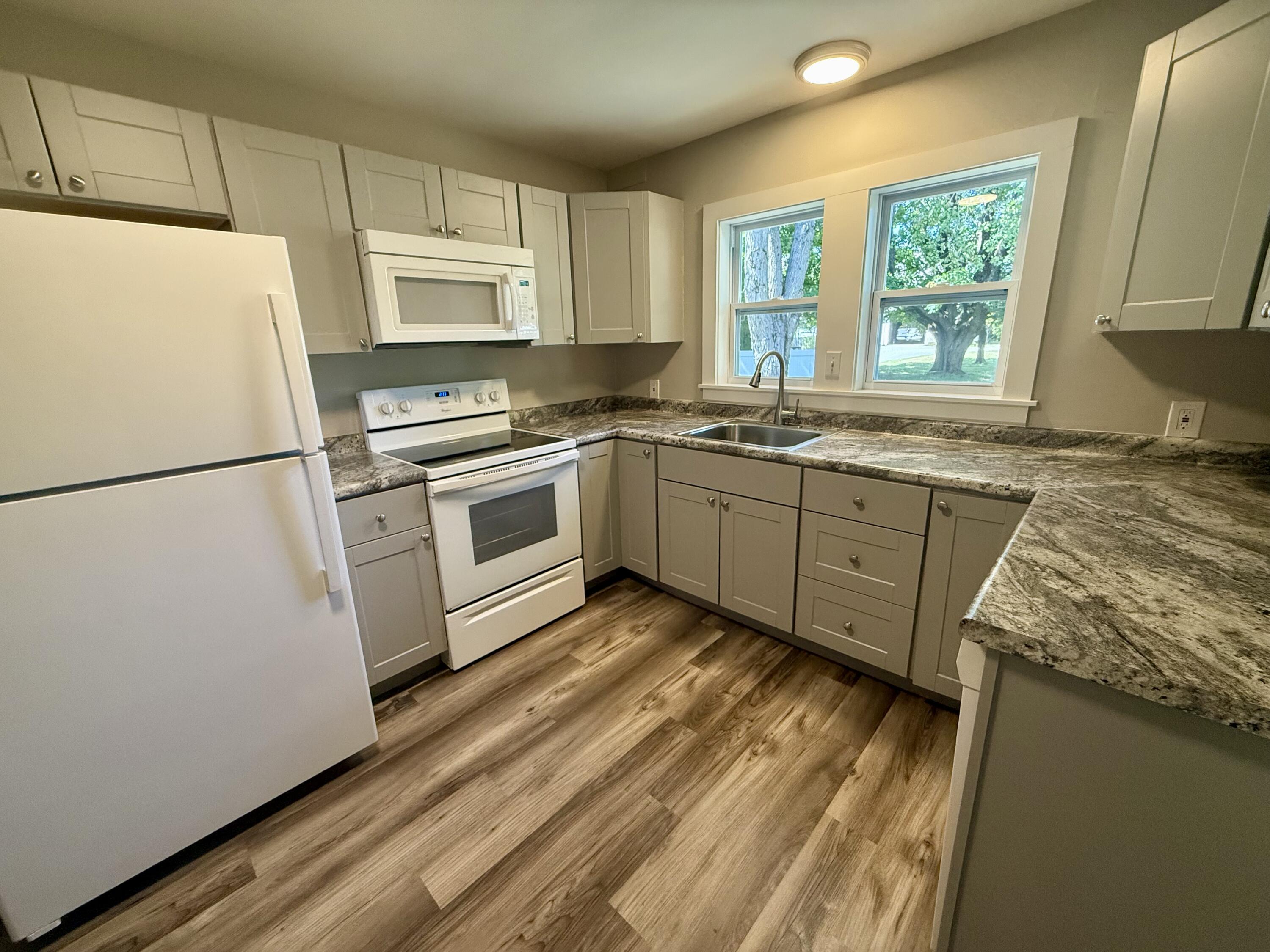 224 North Street, Unit 102 Saco, ME 04072 - Photo 13 of 37 IMG_3084