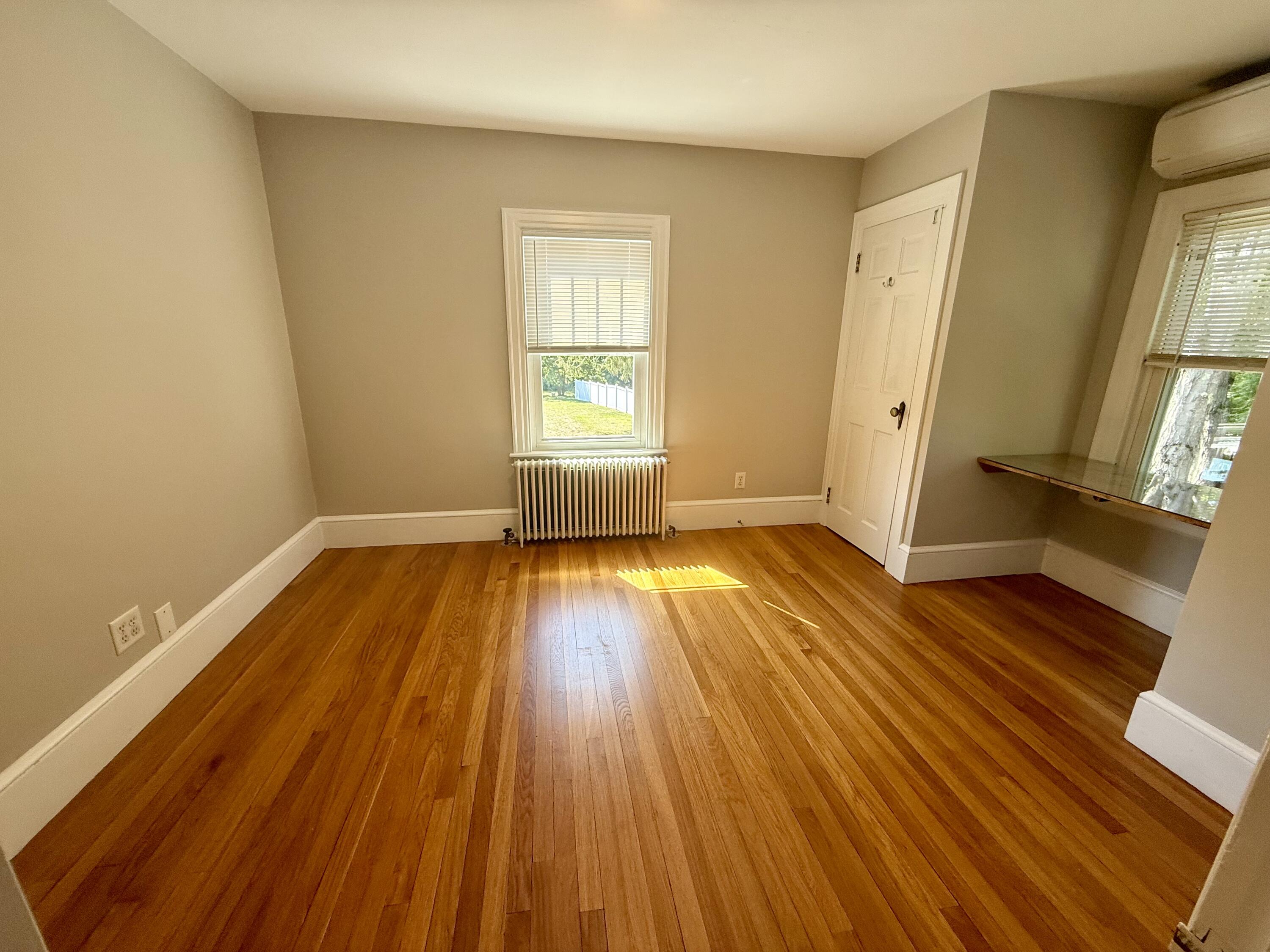 224 North Street, Unit 102 Saco, ME 04072 - Photo 24 of 37 IMG_3095