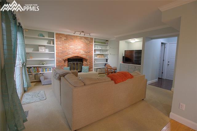 2265 Ramsgate Terrace Colorado Springs, CO 80919 - Photo 10 of 27 Gallery Image 10