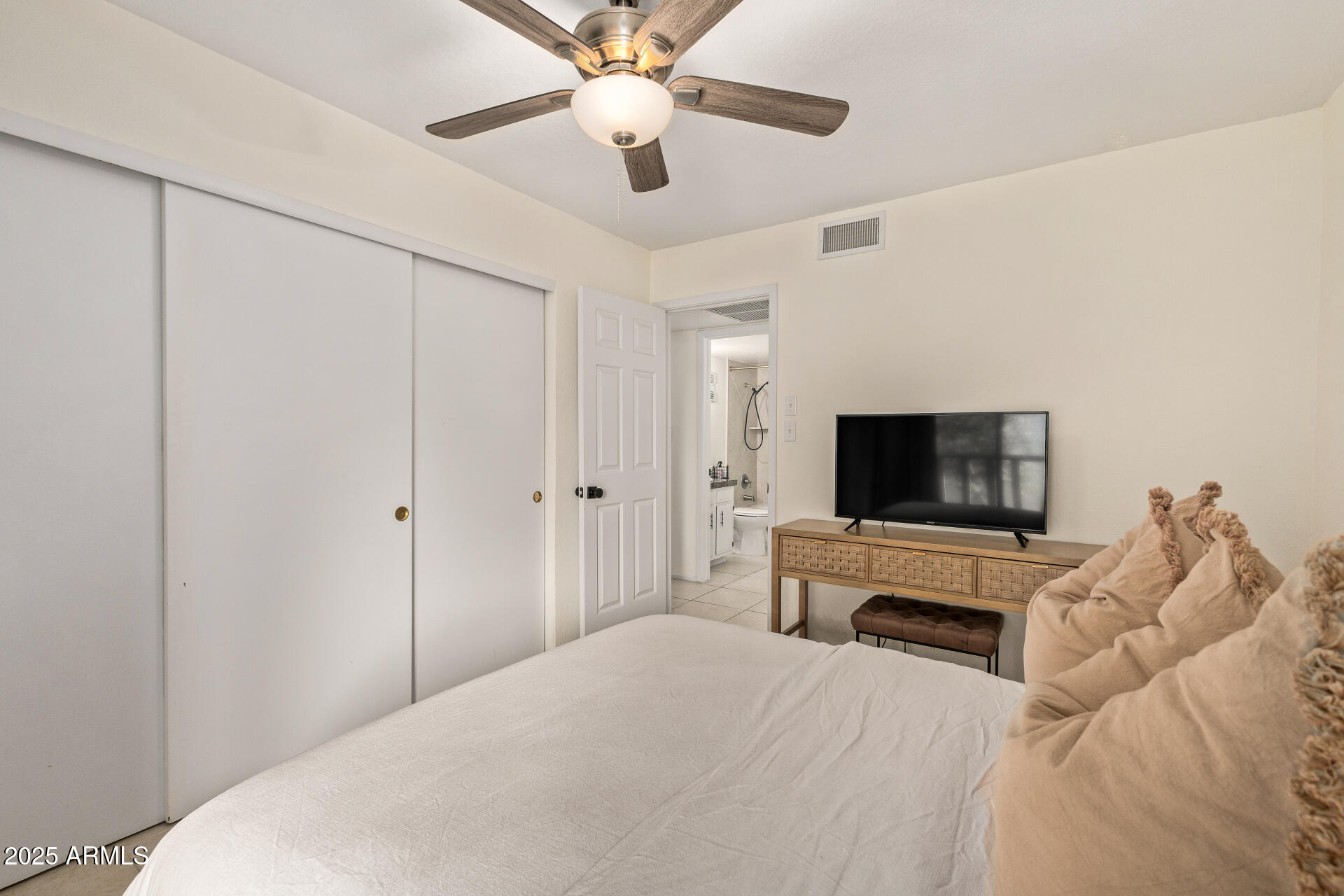 8649 East Royal Palm Road, Unit 232 Scottsdale, AZ 85258 - Photo 14 of 17 18 - Royal Palm