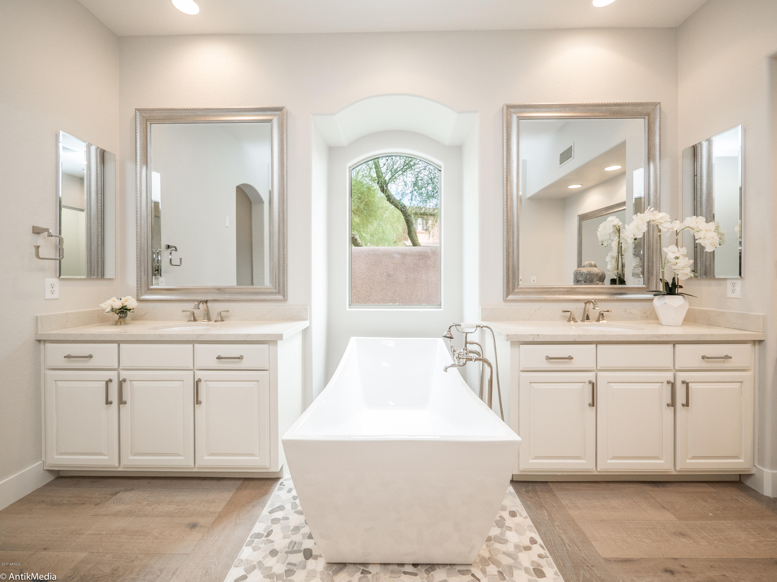 9159 East Mountain Spring Road Scottsdale, AZ 85255 - Photo 22 of 36 P1820704 copy