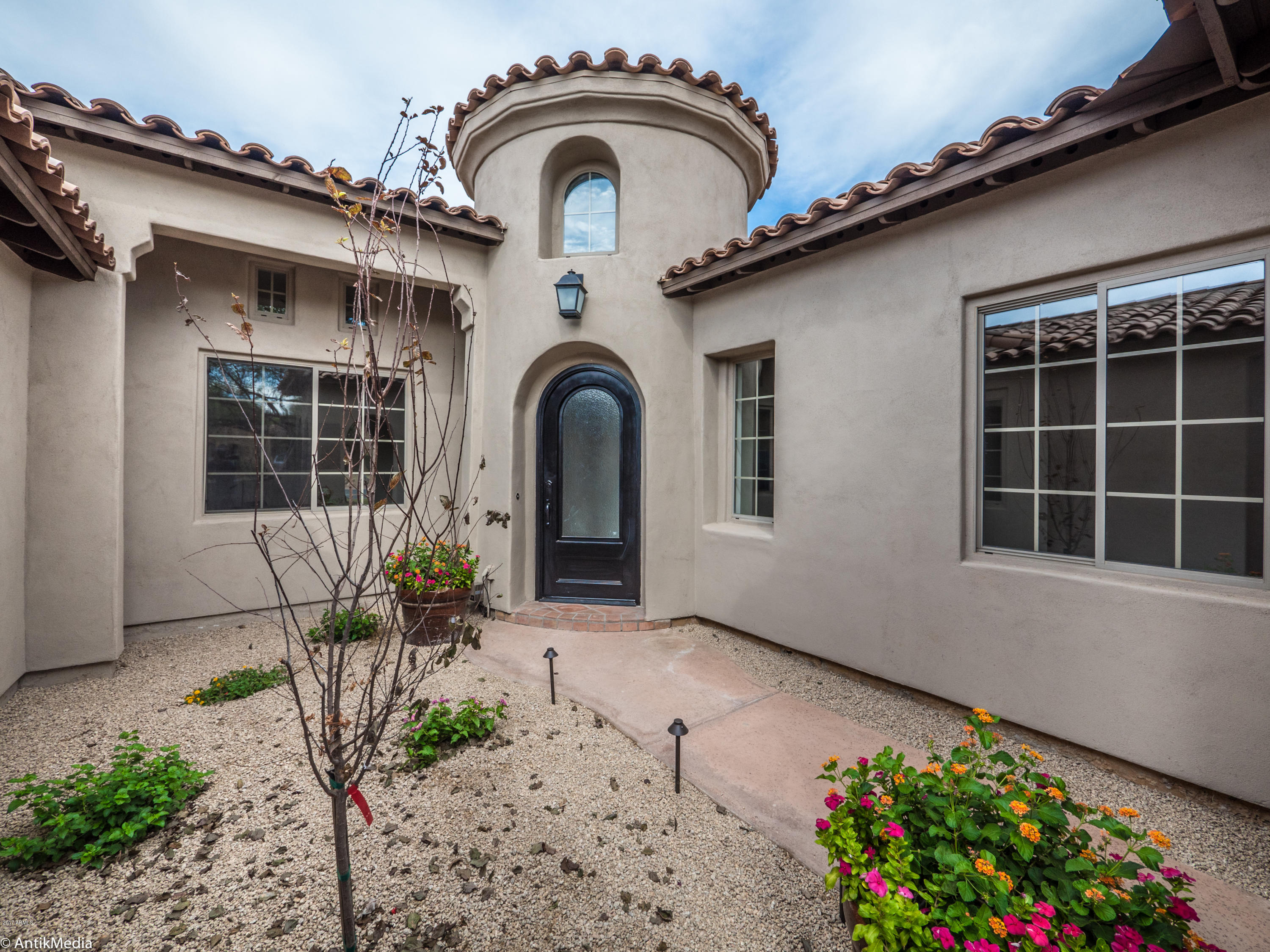 9159 East Mountain Spring Road Scottsdale, AZ 85255 - Photo 3 of 36 P1820648