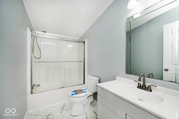 $350,000 | 3216 Hardscrabble Road, Spencer, IN 47460