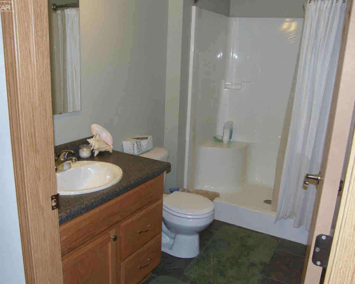 13380 South Hemlock Road Chesaning, MI 48616 - Photo 16 of 23 21340871-15.JPG