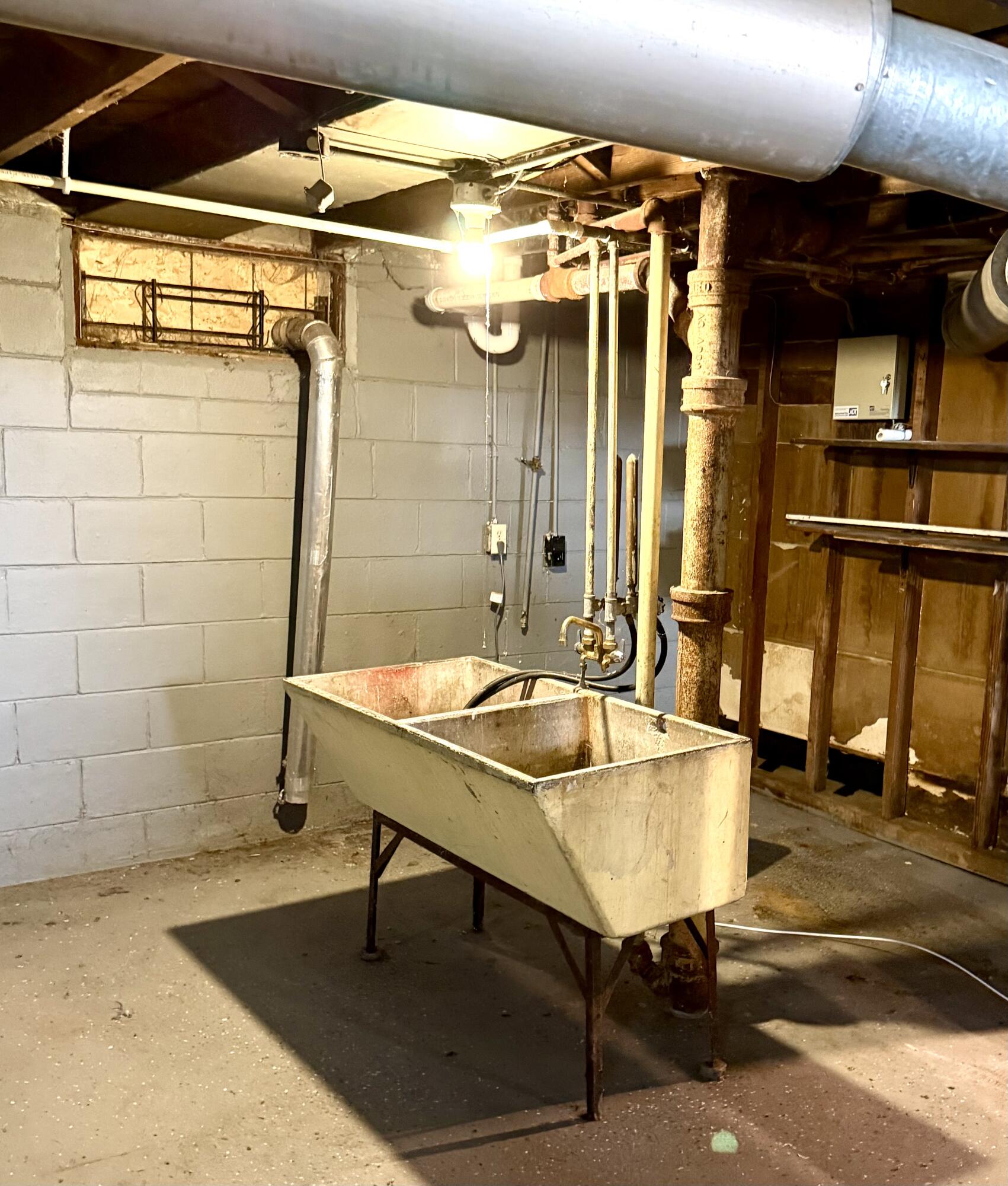 4656 North 21st Street Milwaukee, WI 53209 - Photo 20 of 20 basement 2