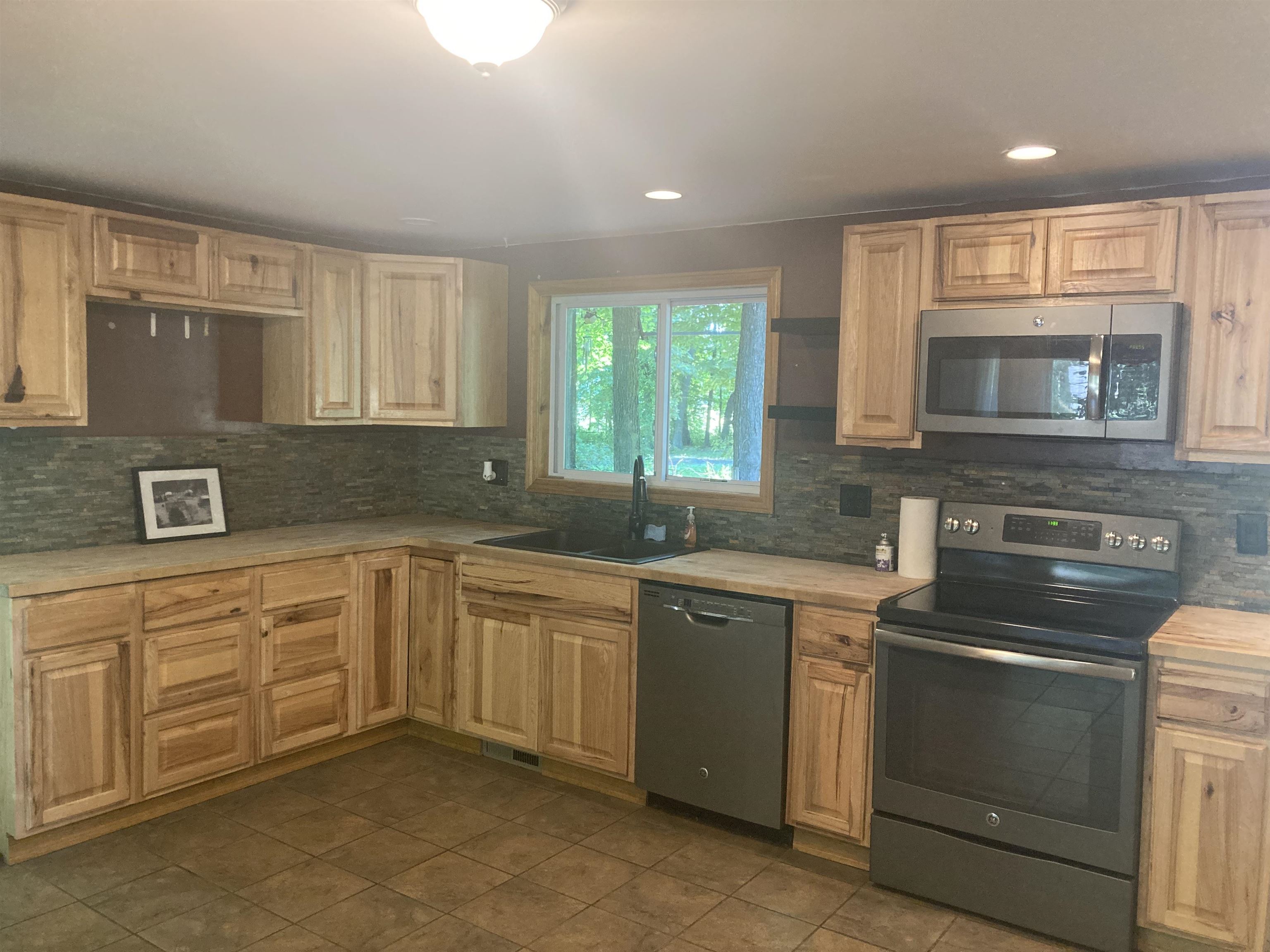 5675 45 1/2 Road Cadillac, MI 49601 - Photo 10 of 45 1902214-9.JPG