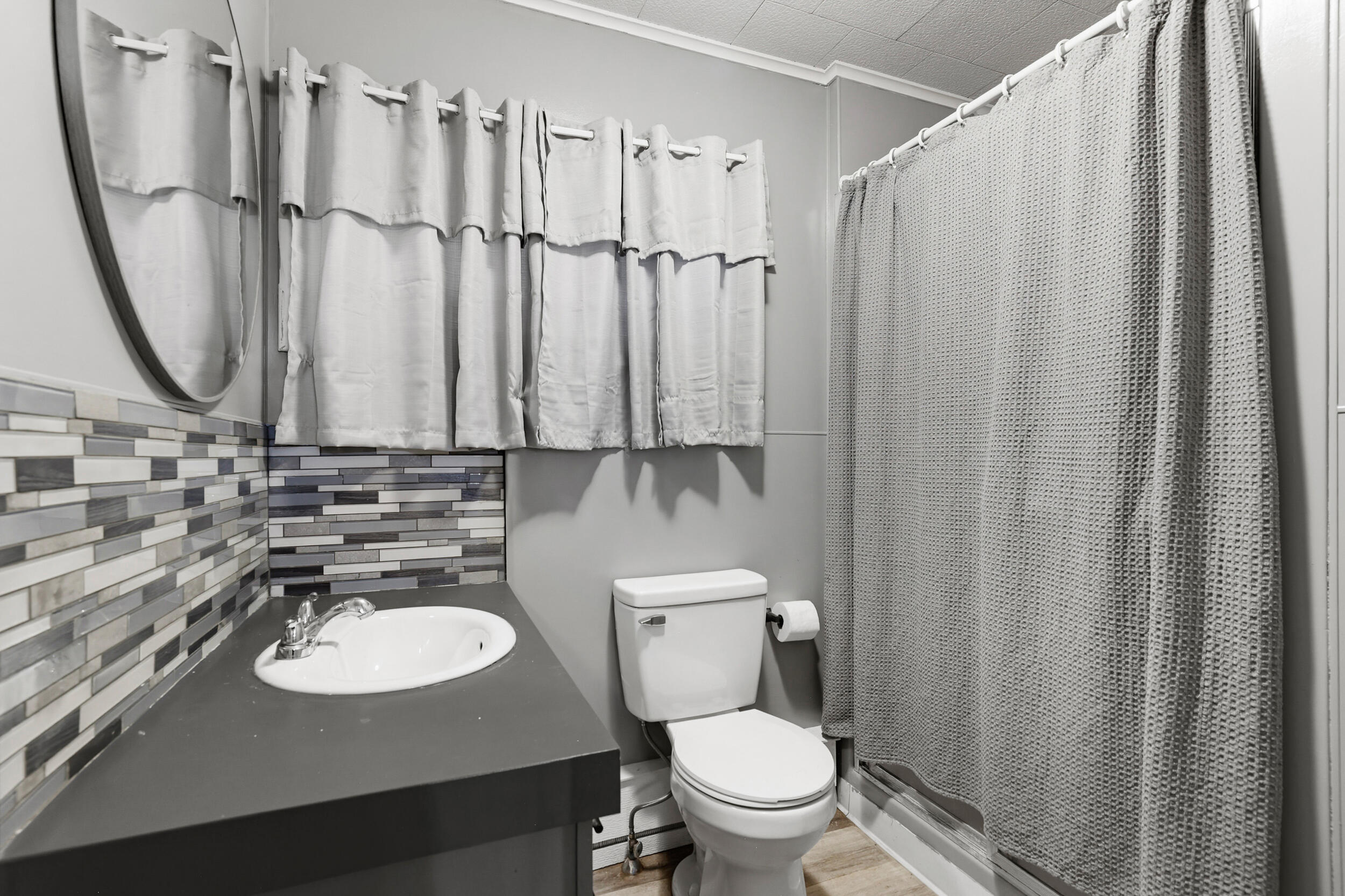 4090 Matthews Road Charlotte, MI 48813 - Photo 39 of 55 32_a-28