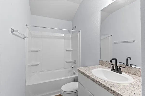 $1,695 | 2024 Cedar Tree Court, Conroe, TX 77301