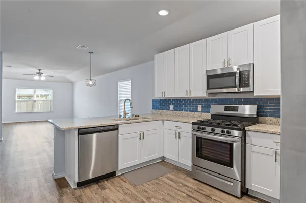 $1,695 | 2024 Cedar Tree Court, Conroe, TX 77301