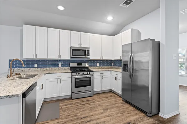 $1,695 | 2024 Cedar Tree Court, Conroe, TX 77301