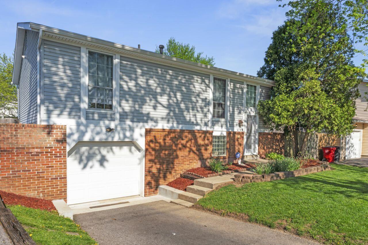 3367 Hoover Road Grove City, OH 43123 - Photo 3 of 26 photos_web_resolution_DSC03429