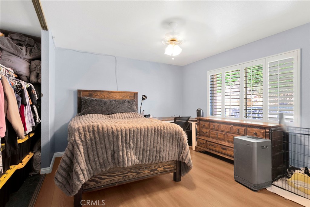 20430 Rancherias Road Apple Valley, CA 92307 - Photo 44 of 72 Jack & Jill Bedroom