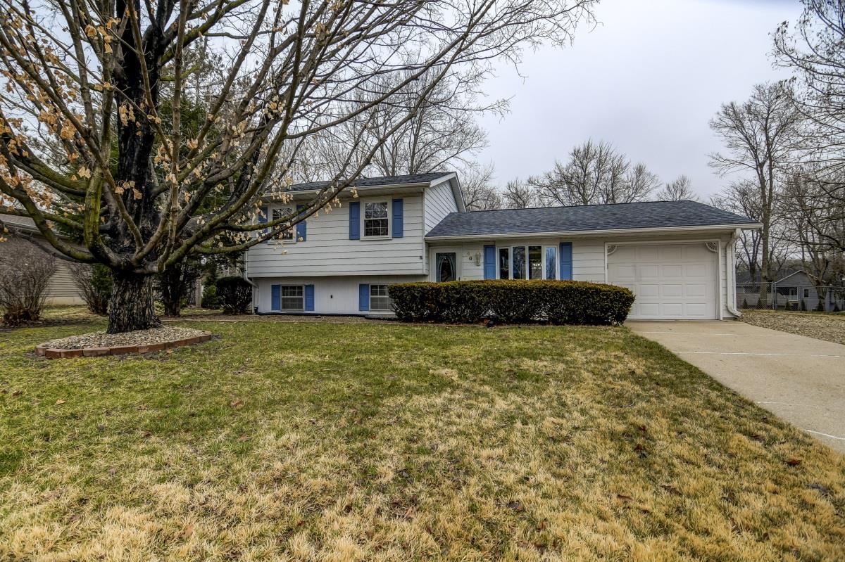 40 Cheyenne Drive Springfield, IL 62711 - Photo 1 of 41