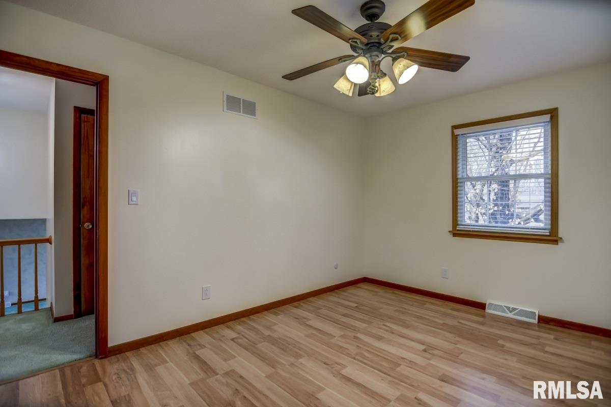 40 Cheyenne Drive Springfield, IL 62711 - Photo 16 of 41