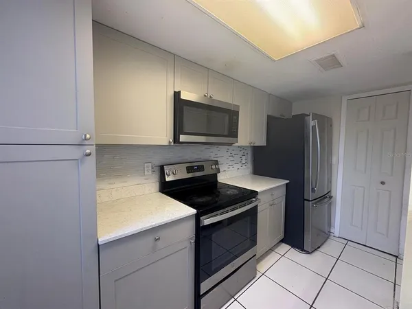 $1,699 | 4033 Henley Road, Unit 1707, Orlando, FL 32839