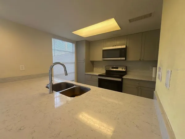 $1,699 | 4033 Henley Road, Unit 1707, Orlando, FL 32839