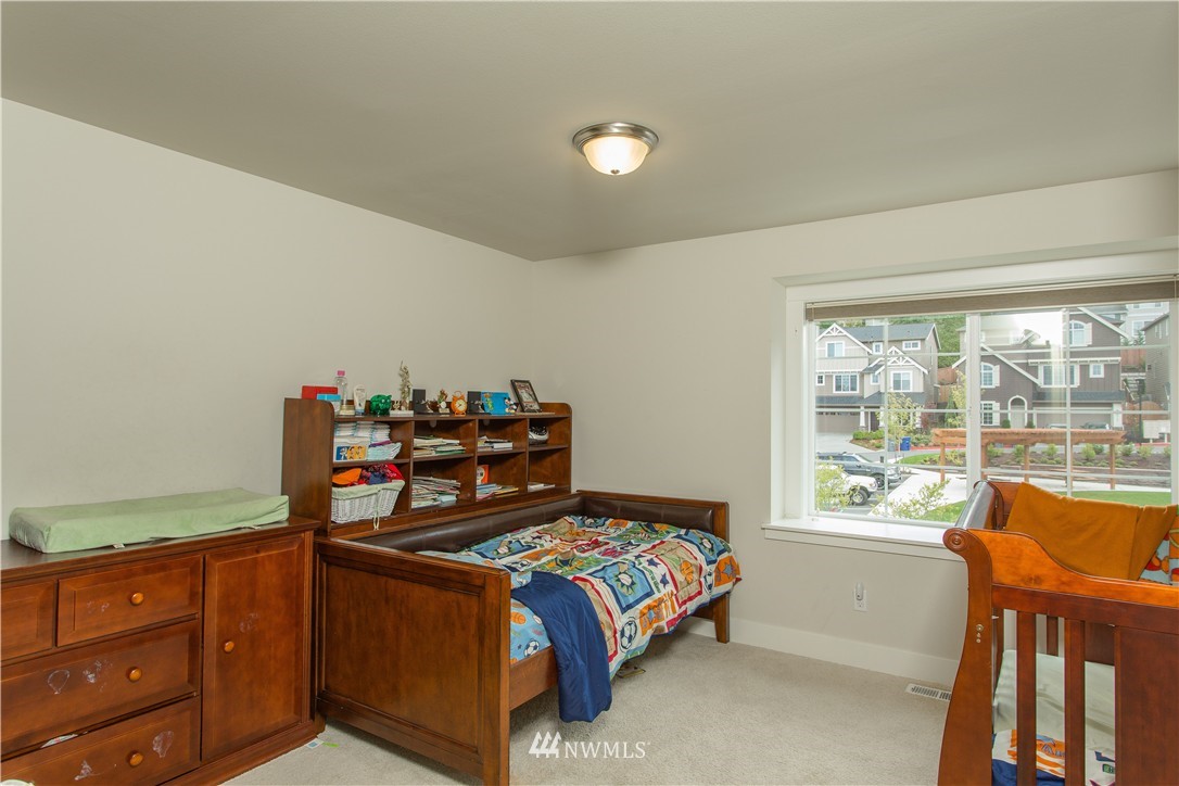 12122 Northeast 174th Street Bothell, WA 98011 - Photo 18 of 22 Gallery Image 18