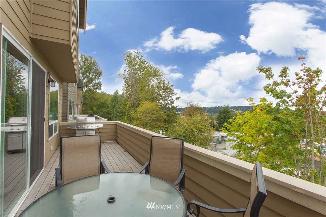 12122 Northeast 174th Street Bothell, WA 98011 - Photo 21 of 22 Gallery Image 21
