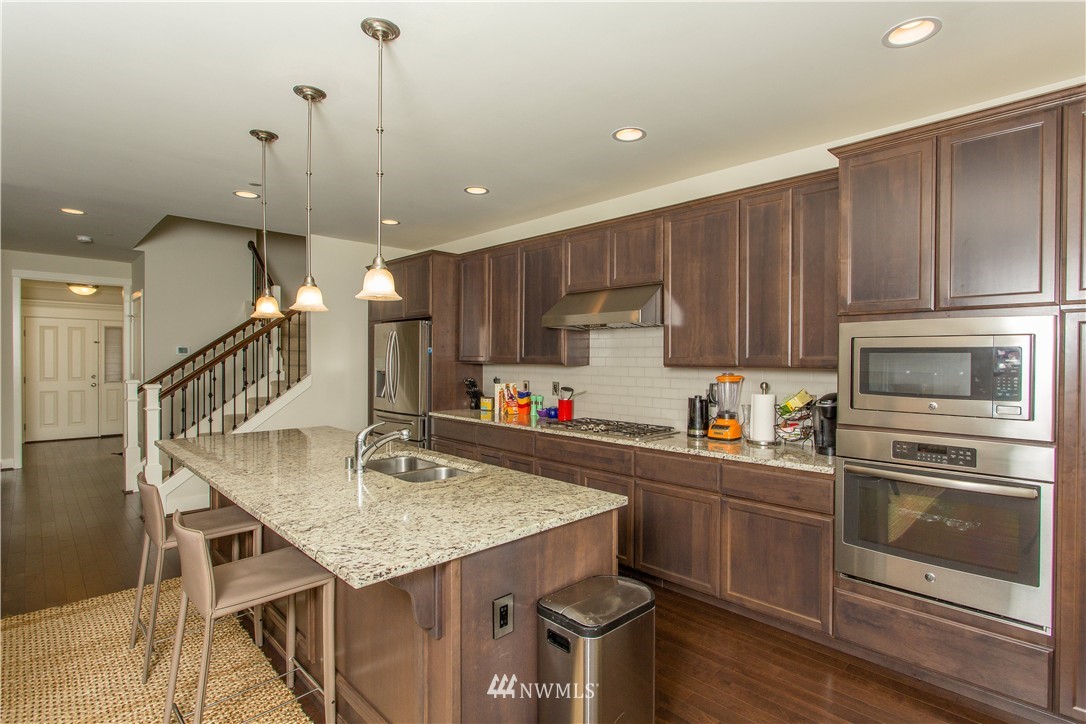 12122 Northeast 174th Street Bothell, WA 98011 - Photo 5 of 22 Gallery Image 5