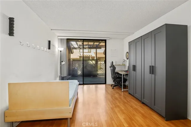 $989,000 | 33 Northwoods Lane, La Crescenta, CA 91214