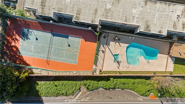 $989,000 | 33 Northwoods Lane, La Crescenta, CA 91214