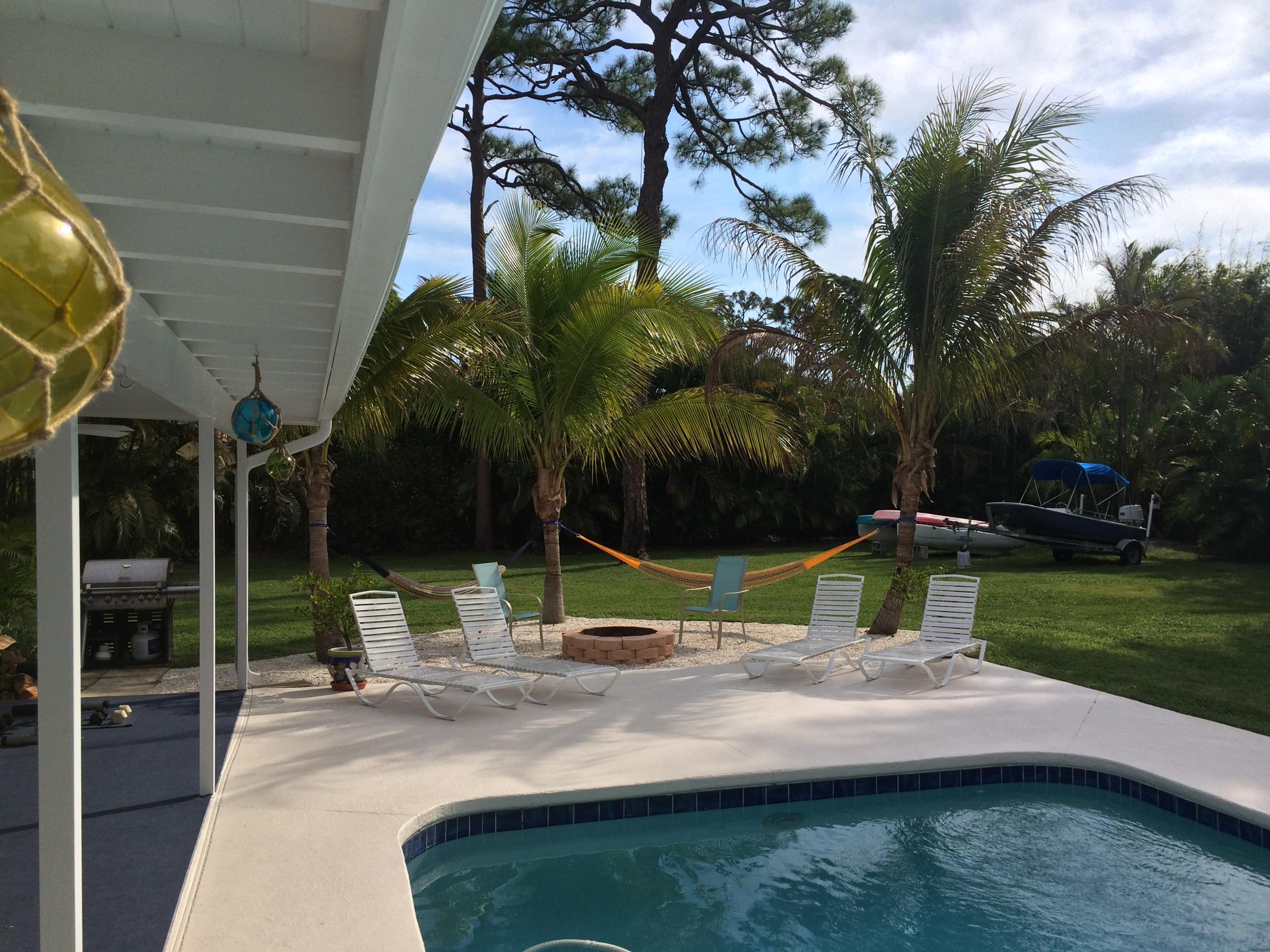 5540 Pennock Point Road Jupiter, FL 33458 - Photo 21 of 29 Fire Pit