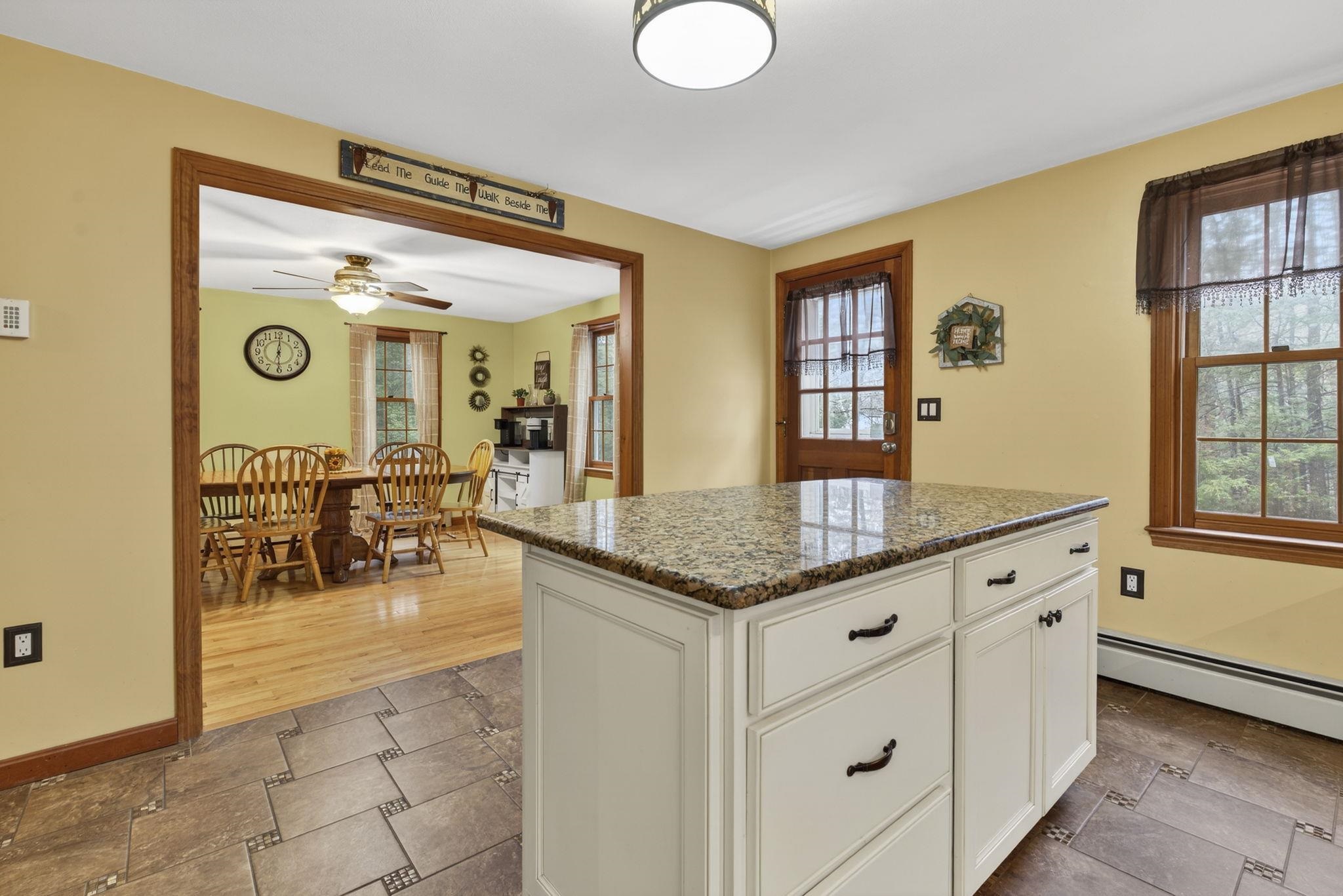 6 Fox Ridge Road Epping, NH 03042 - Photo 16 of 53
