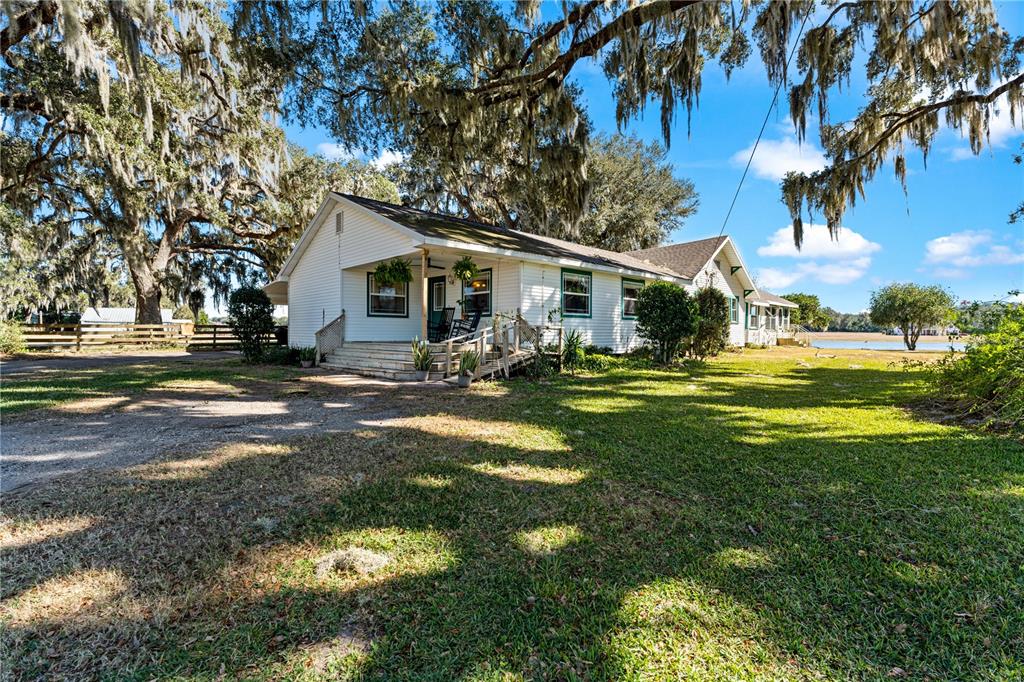 9504 Fort King Road Dade City, FL 33525 - Photo 3 of 51