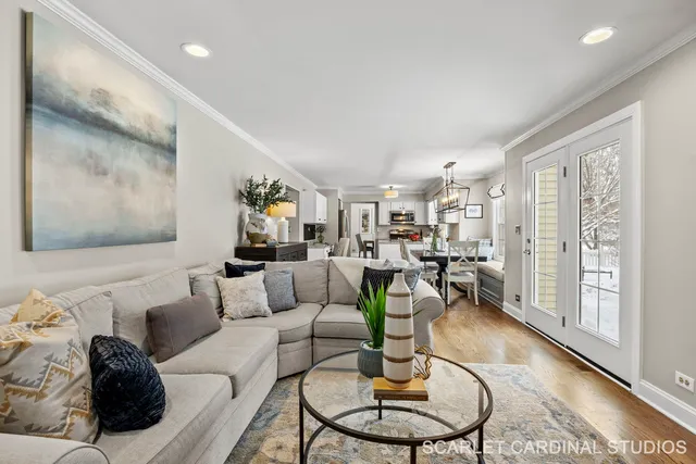 $535,000 | 295 Meadowview Lane, Aurora, IL 60502