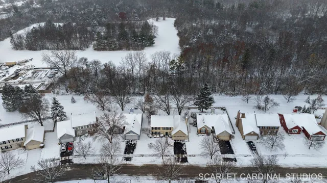 $535,000 | 295 Meadowview Lane, Aurora, IL 60502