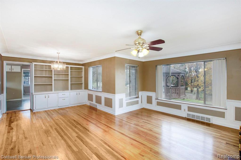 950 West Tienken Road Rochester Hills, MI 48306 - Photo 7 of 36