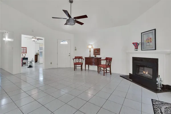 $320,000 | 3005 Plumtree Lane, Plano, TX 75074