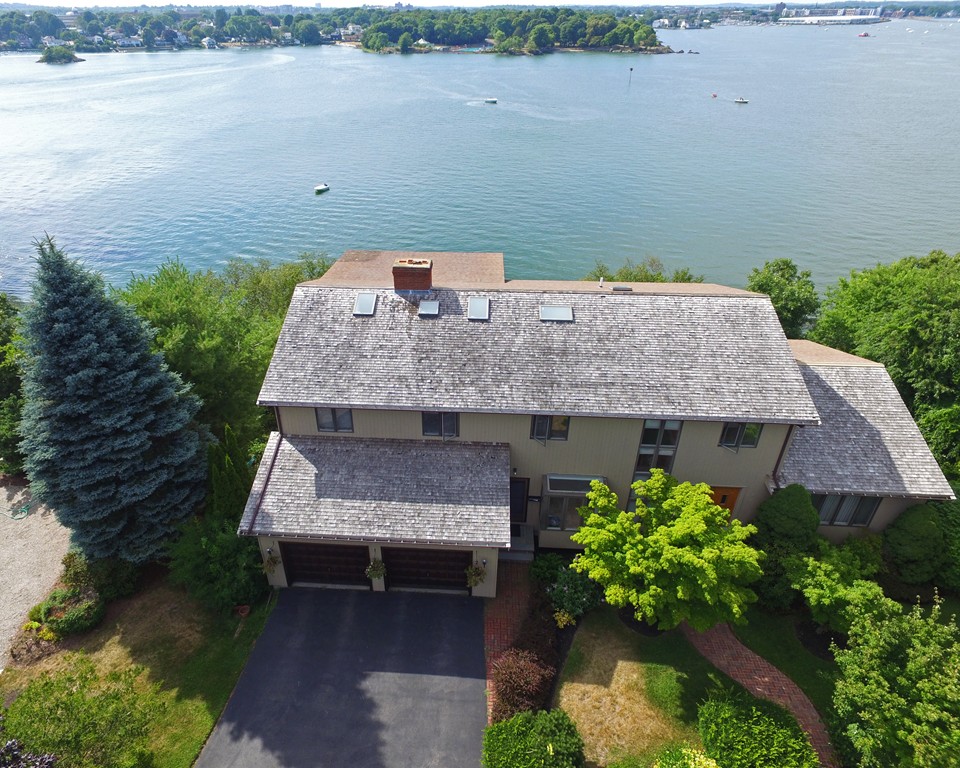 30 Crestwood Road Marblehead, MA 01945 - Photo 4 of 24 Gallery Image 4
