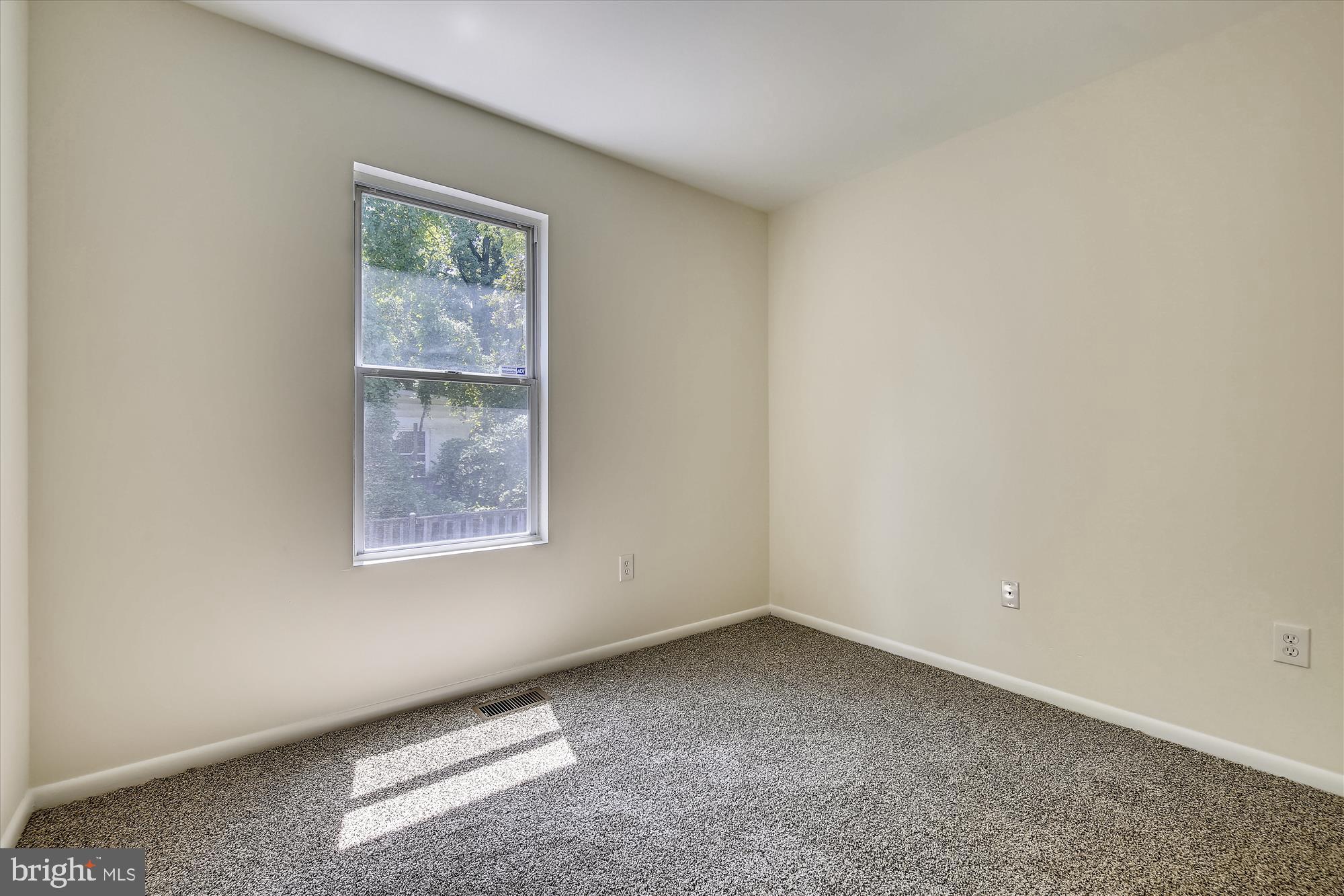 2935 Schoolhouse Circle Silver Spring, MD 20902 - Photo 15 of 31 Bedroom #2