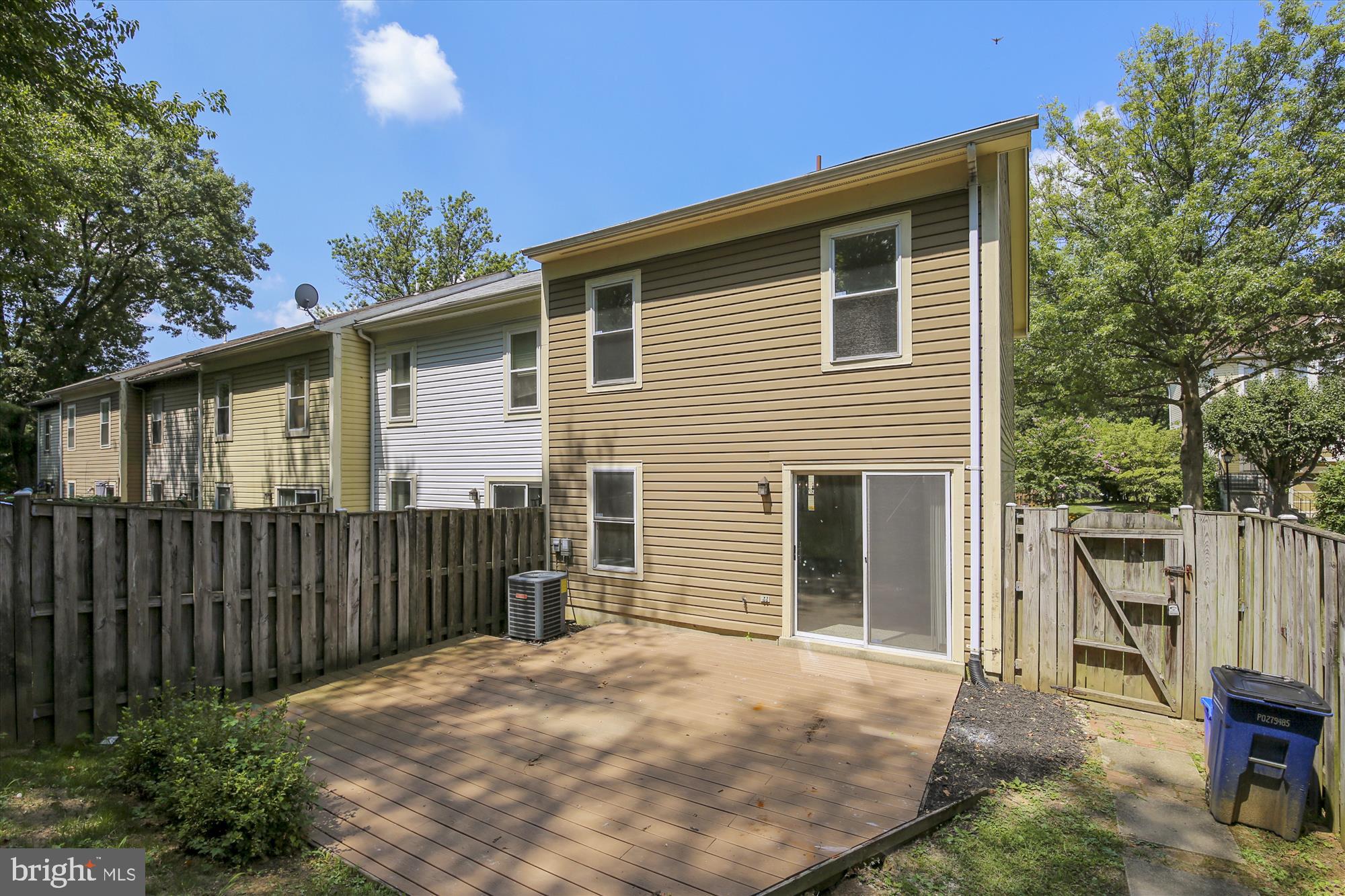 2935 Schoolhouse Circle Silver Spring, MD 20902 - Photo 16 of 31 Rear w/patio