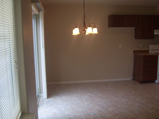 417 South Skipworth Road, Unit I Spokane, WA 99206 - Photo 4 of 9