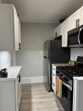 $2,150 | 1131 Lincoln Avenue, St. Paul, MN 55105