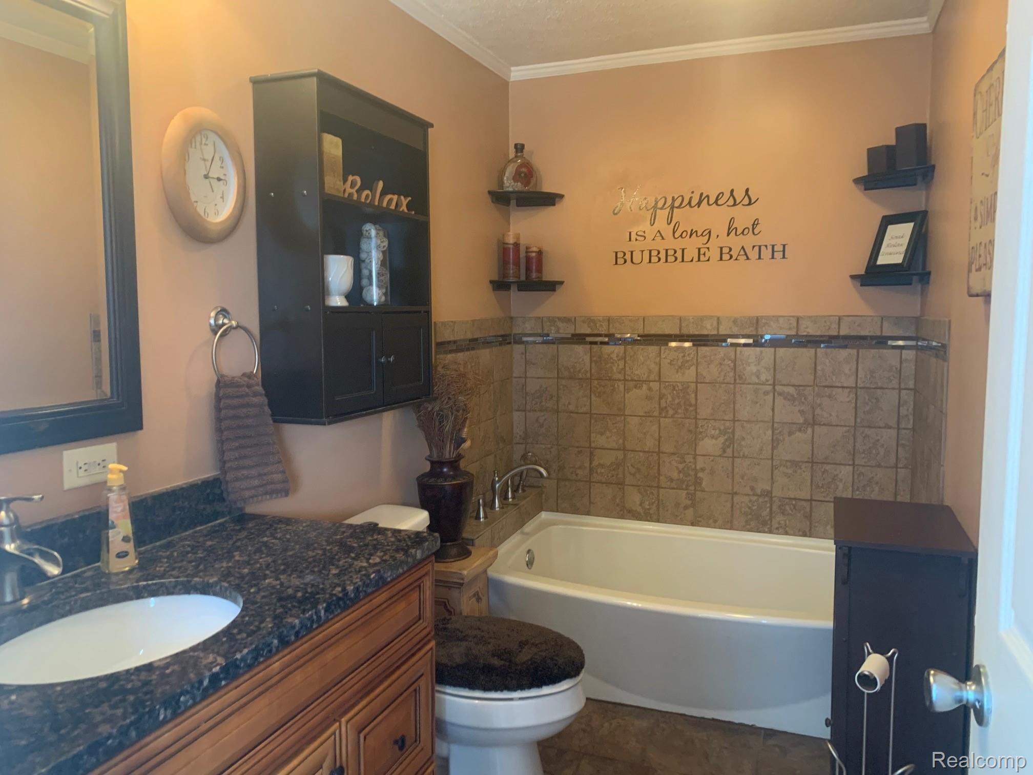 8538 North Telegraph Road Newport, MI 48166 - Photo 10 of 27 10.jpg