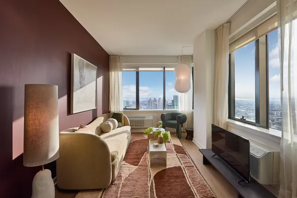 $3,515 | 505 Summit Avenue, Unit 1111, Jersey City, NJ 07306