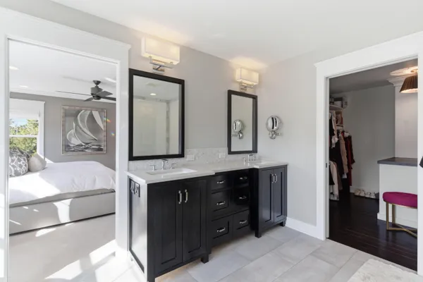 $989,000 | 7856 Drake Ridge, Kalamazoo, MI 49009