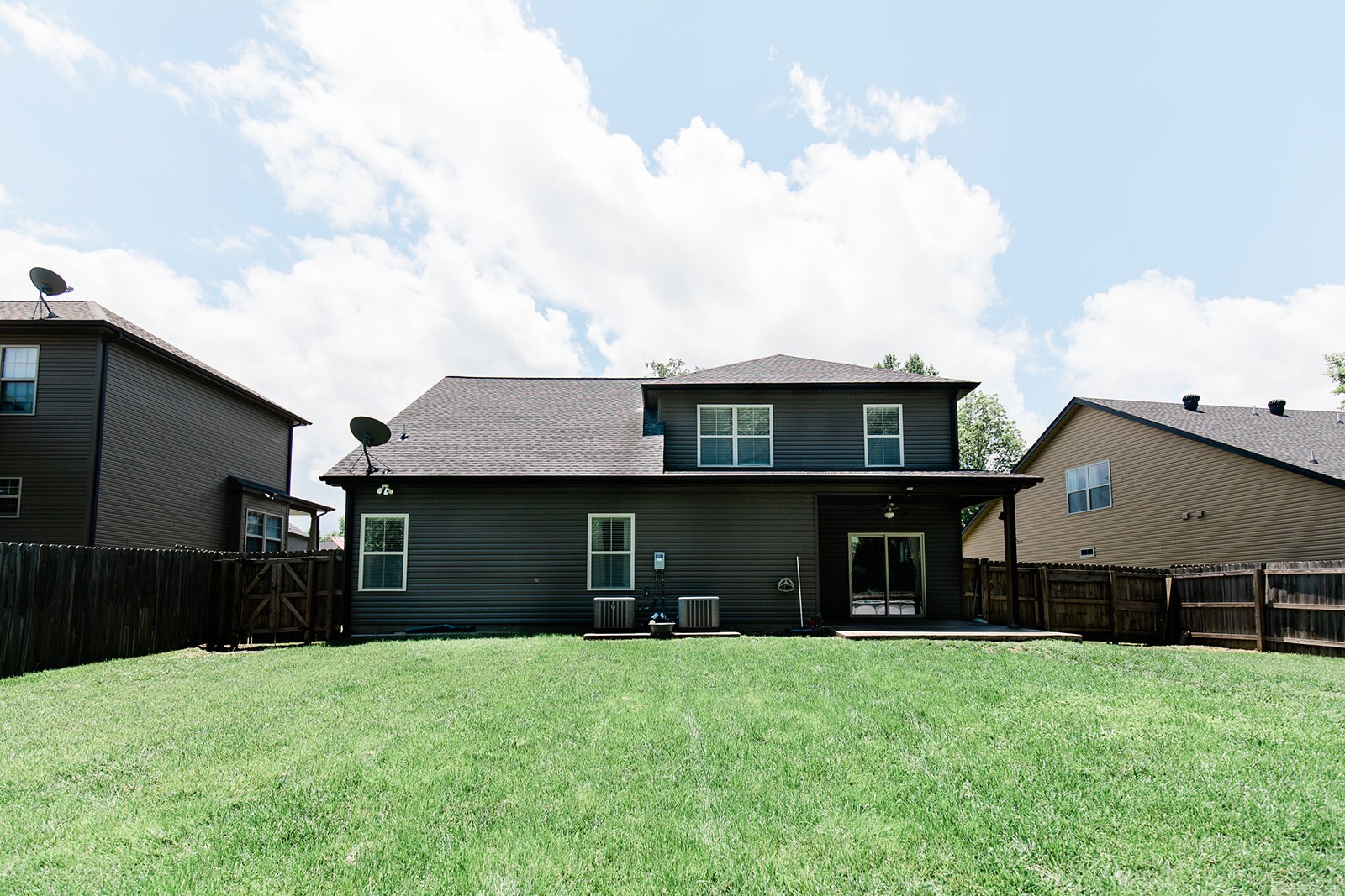 1045 Fuji Lane Clarksville, TN 37040 - Photo 23 of 24 a front view of a house with a yard
