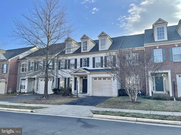 $3,050 | 12313 Tanalian Falls Lane, Bristow, VA 20136