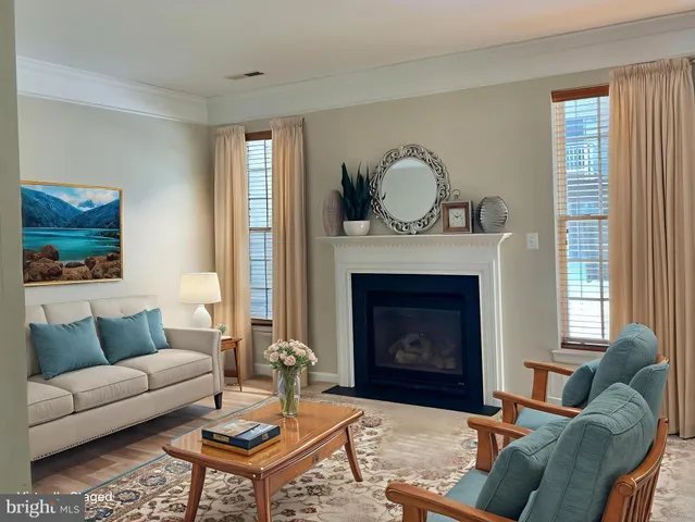 $3,200 | 12313 Tanalian Falls Lane, Bristow, VA 20136