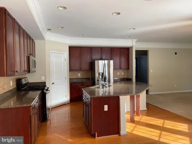 $3,200 | 12313 Tanalian Falls Lane, Bristow, VA 20136