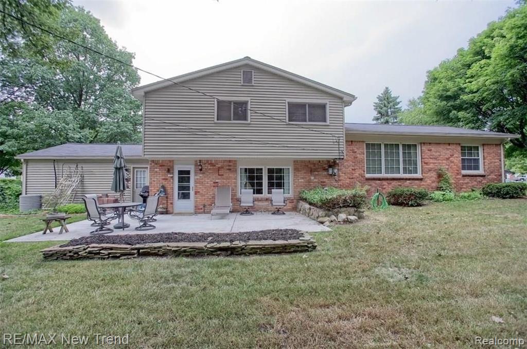 28620 Westerleigh Road Farmington Hills, MI 48334 - Photo 23 of 23
