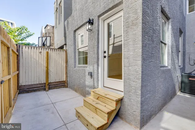 $1,290,000 | 2139 Bainbridge Street, Philadelphia, PA 19146