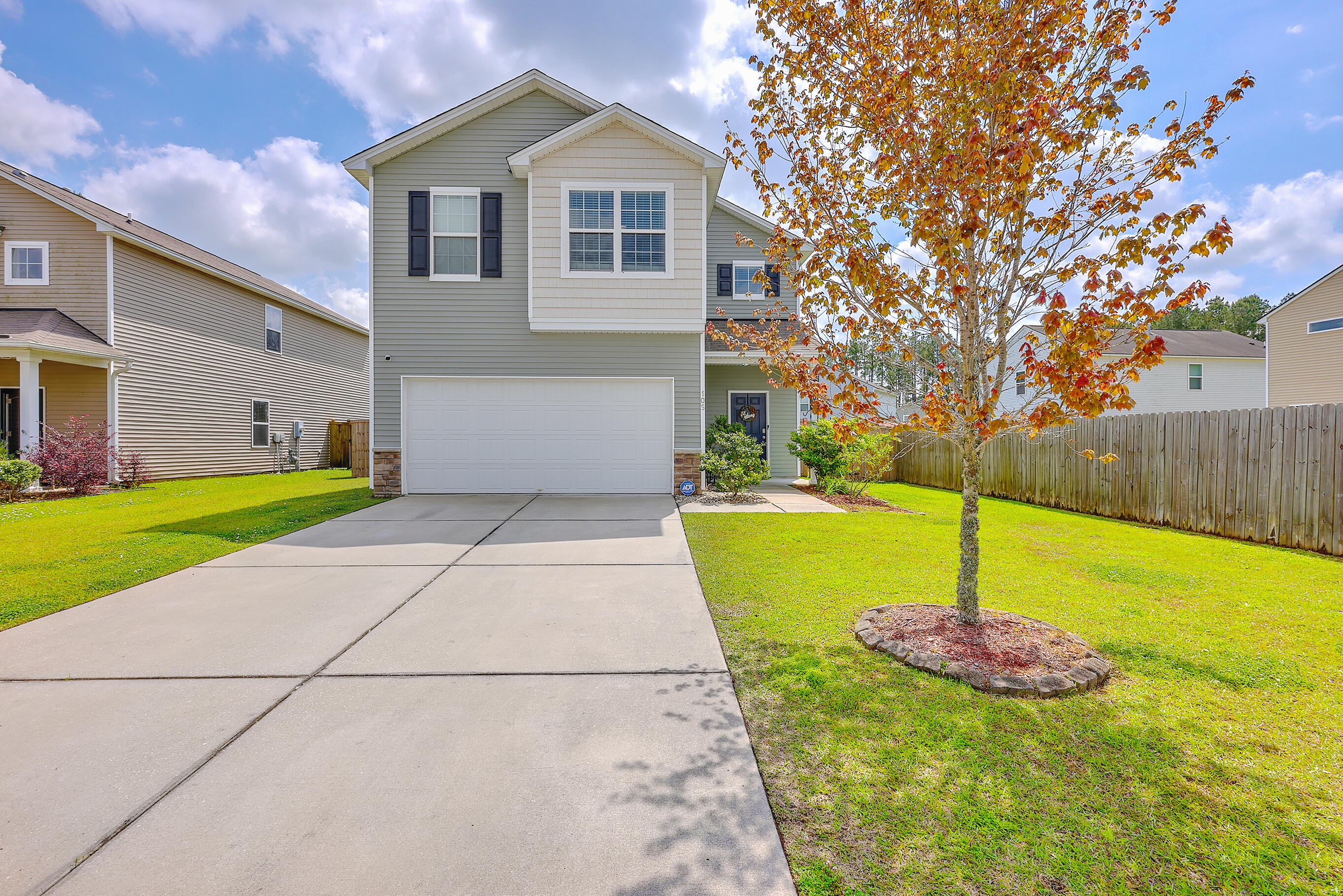 105 Brookhaven Road Summerville, SC 29486 - Photo 1 of 28 Welcome to 105 Brookhaven