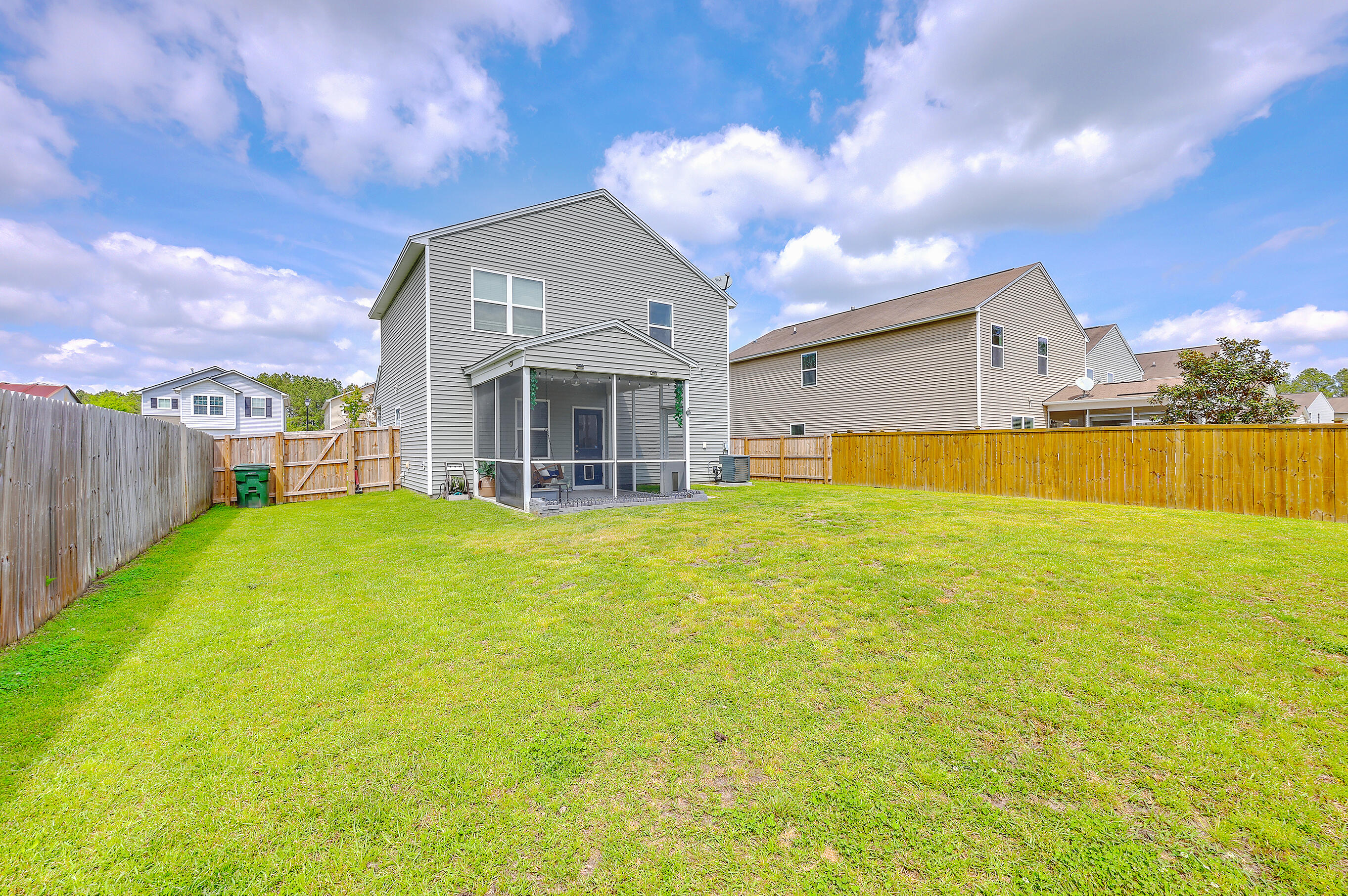 105 Brookhaven Road Summerville, SC 29486 - Photo 26 of 28 Fully Fenced Yard!
