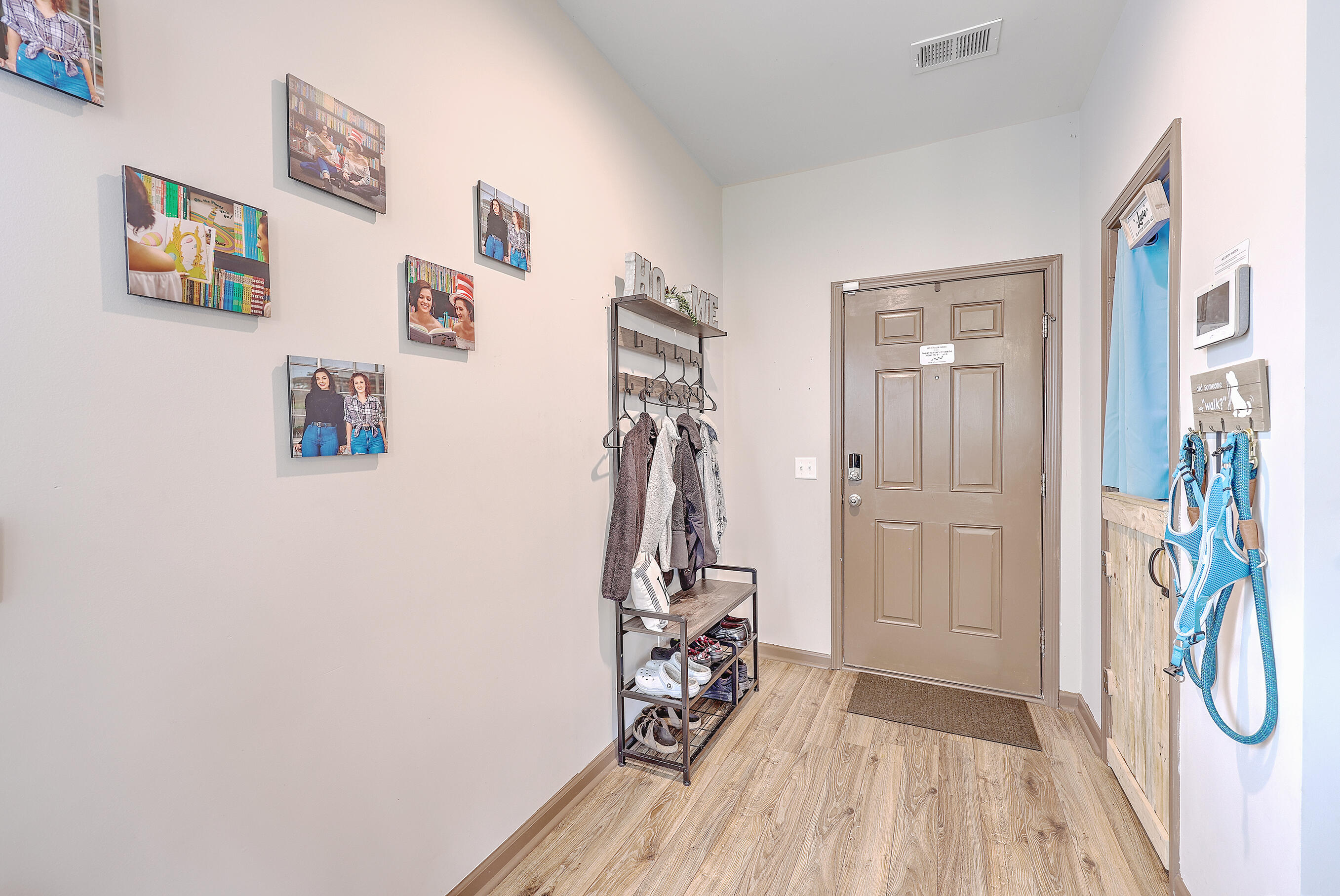 105 Brookhaven Road Summerville, SC 29486 - Photo 5 of 28 Foyer