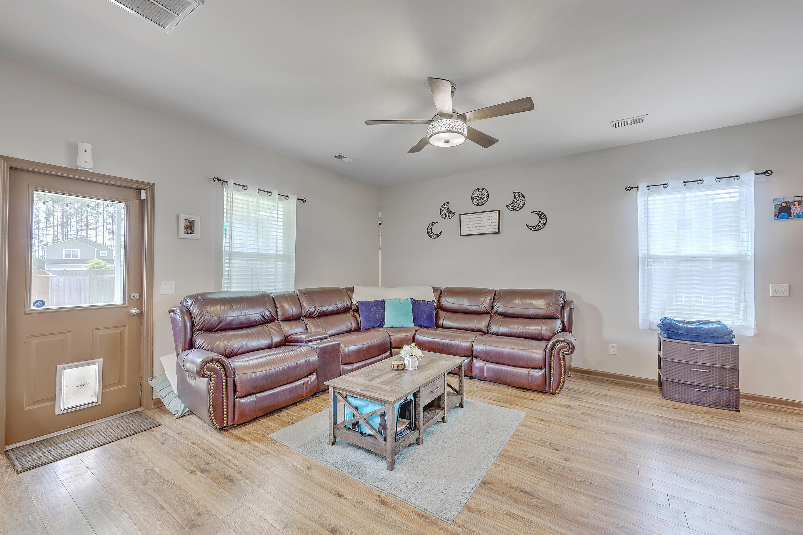 105 Brookhaven Road Summerville, SC 29486 - Photo 7 of 28 Family Room